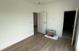 Casă de vânzare, cu 4 camere, 110 mp, zona Săcălaz