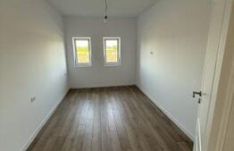 Casă de vânzare, cu 4 camere, 110 mp, zona Săcălaz