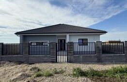 Casă de vânzare, cu 4 camere, 110 mp, zona Săcălaz