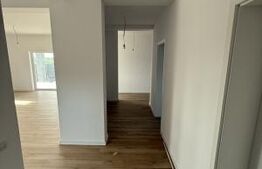 Casă de vânzare, cu 4 camere, 110 mp, zona Săcălaz