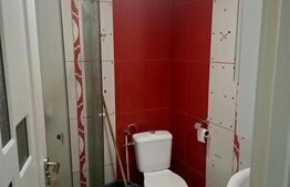 Apartament de vanzare, cu 3 camere, 70 mp, decomandat, zona Lipovei