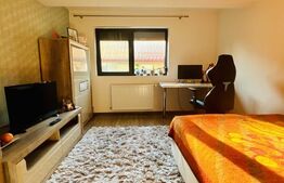 Duplex complet mobilat, cu grădină spațioasă în Dumbravita – gata de mutat!