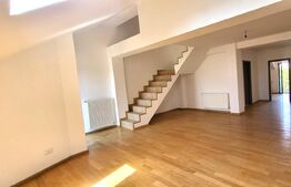 De vanzare apartament cu 3 camere foarte spatios!