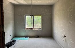 De vanzare duplex 4 camere, foarte spatios!