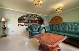 Casa individuala cu 10 camere si piscina, in Zona Dambovita COMISION 0