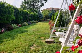 Casă individuală cu anexă locuibilă și grădină, Dumbrăvița