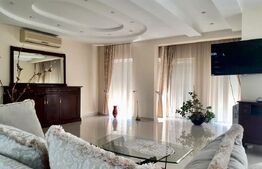 Vila de vanzare, cu 4 camere, 180 mp, zona Fratelia