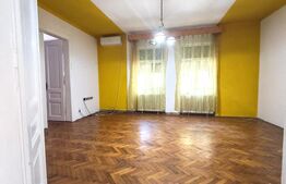 Casa istorica, 2 apartamnte, curte proprie- posibilitati multiple, zona Balcescu