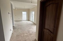 Casa de inchiriat 200mp aproape de principala Giroc, pretabil firme/familii mari