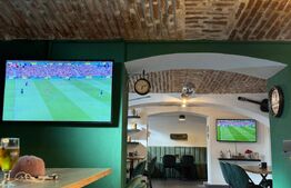 Vânzare afacere – restaurant/bar cu terasă în curte privată, fără vecini