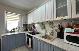 Apartament cu 2 camere, etaj intermediar, Giroc