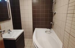Apartament spatios de vanzare-zona Lipovei 
