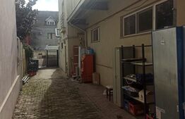 Spatiu comercial, de vanzare, parter + apartament la etaj, zona Mehala