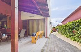 Casa compusa din doua apartamente, de vanzare, cu 8 camere, 255 mp, zona Mehala