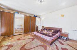 Casa compusa din doua apartamente, de vanzare, cu 8 camere, 255 mp, zona Mehala