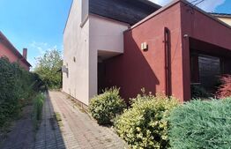 Casa compusa din doua apartamente, de vanzare, cu 8 camere, 255 mp, zona Mehala