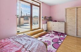 Casa compusa din doua apartamente, de vanzare, cu 8 camere, 255 mp, zona Mehala