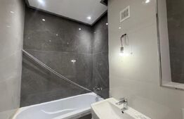 Apartament de vânzare, cu 3 camere, 55 mp, zona Torontalului 