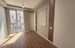 Apartament de vânzare, cu 3 camere, 55 mp, zona Torontalului 