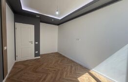 Apartament de vânzare, cu 3 camere, 55 mp, zona Torontalului  