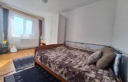Apartamet de vanzare, cu 3 camere, 46 mp, zona Sagului-SHOPPING CITY