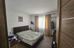 Apartament de vanzare, cu 3 camere, 70 mp, zona Lipovei