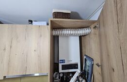 Apartament de vanzare, cu 3 camere, 70 mp, zona Lipovei