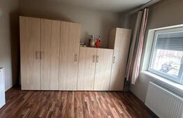 Casă spațioasă, de vanzare, cu 4 camere, 120 mp, zona Selgros
