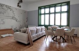 Apartament de vanzare, cu 3 camere, 107 mp, zona centrala 