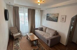 Apartament de vanzare, cu 3 camere, 47 mp utili, zona Sagului 