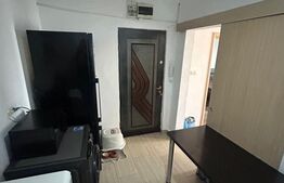 Apartament de vanzare, cu 3 camere, 47 mp utili, zona Sagului 
