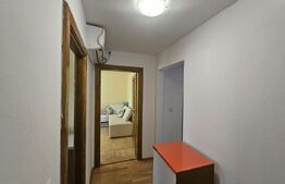 Apartament de vanzare, cu 4 camere, 77 mp, zona Soarelui
