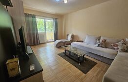 Apartament de vanzare, cu 4 camere, 77 mp, zona Soarelui