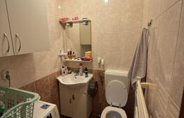 Apartament de vanzare, cu 4 camere, 68 mp, zona Modern