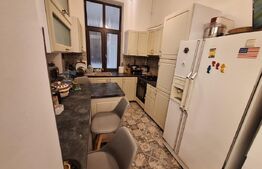 Apartament de vanzare, cu 4 camere, 125 mp, zona P-ta Romanilor