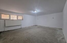 OPORTUNITE! Casa individuala, 8 camere, 3 garaje, 3 terase, teren 850mp, Mehala