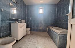 OPORTUNITE! Casa individuala, 8 camere, 3 garaje, 3 terase, teren 850mp, Mehala