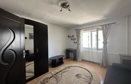 Garsoniera mobilata, etaj intermediar, Iulius Town