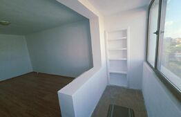 Apartament de vanzare, cu 3 camere, zona Olimpia-Stadion cu vedere panoramica