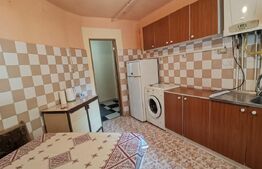 Apartament 2 camere, decomandat, zona Soarelui