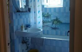 Apartament de vanzare, cu 3 camere, etaj 4, zona Girocului 