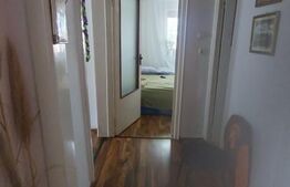 Apartament de vanzare, cu 3 camere, etaj 4, zona Girocului 