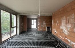 Apartament cu 2 camere, etaj intermediar, terasa, Braytim