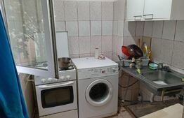 Apartament de vanzare, cu 3 camere, etaj 3, zona Fratelia