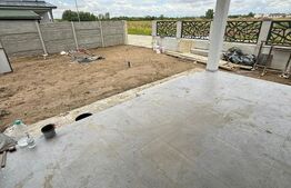 Duplex cu 4 camere, de vanzare in Bucovat!