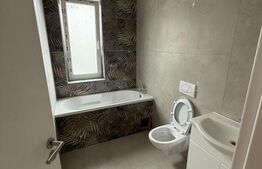 Duplex cu 4 camere, de vanzare in Bucovat!