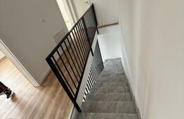 Duplex cu 4 camere, de vanzare in Bucovat!