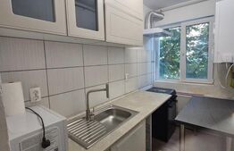 Inchiriez apartament 3 camere, 50 mp, zona Sagului