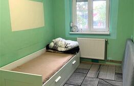   Apartament cu 3 camere, etaj 1, decomandat, zona Lipovei 