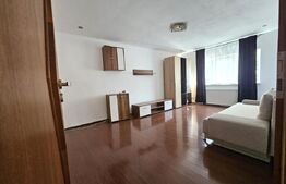 Apartament cu 2 camere, decomandat, et1